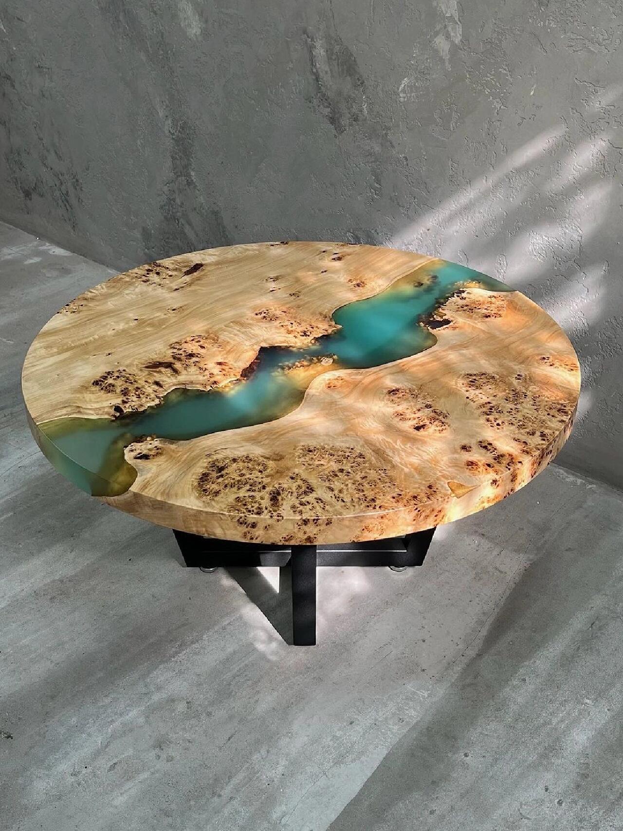 The Allure of the Small Round Table: A Unique Blend of Natural Wood and Resin